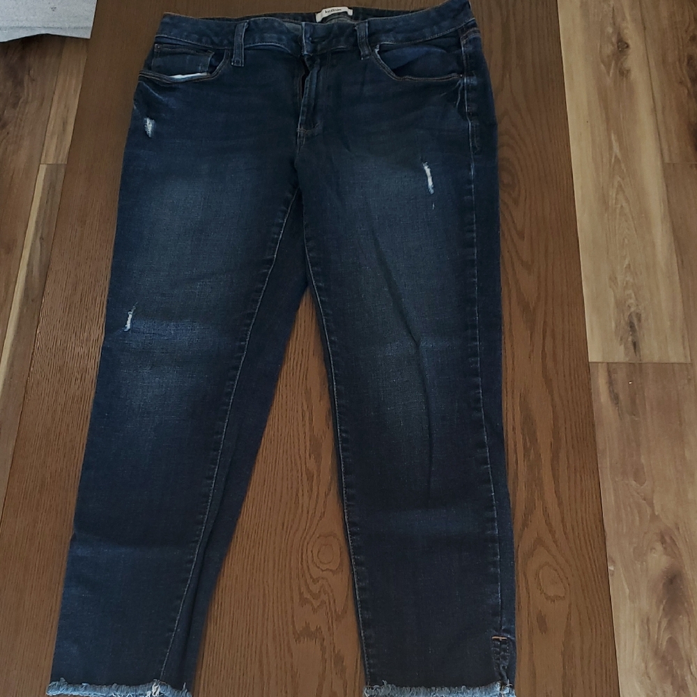 Kensie Dark Wash Distressed Ankle Jeans